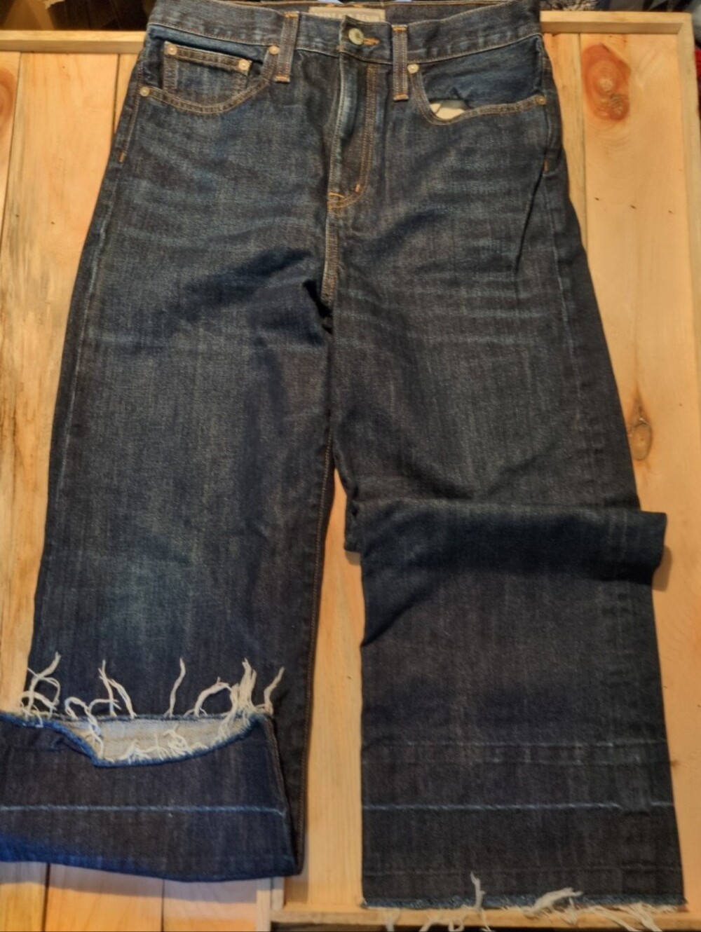 Point sur denim crop wide leg jeans